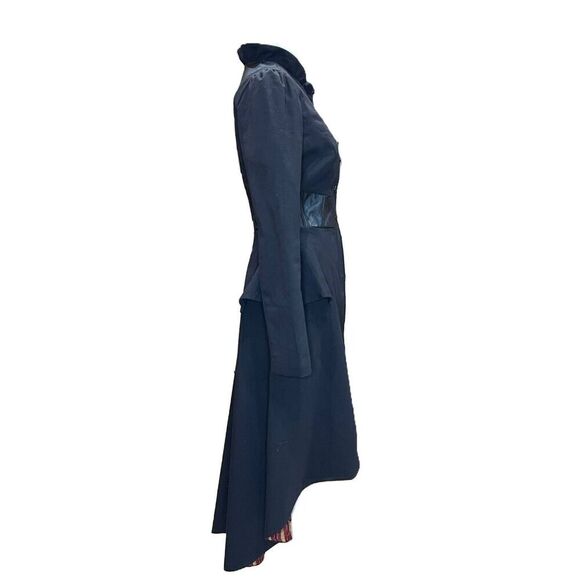 Disney Alice Through The Looking Glass Red Queen Battle Coat - Picture 4 of 14